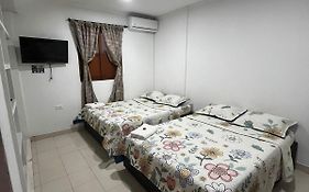 Hostal Casa W